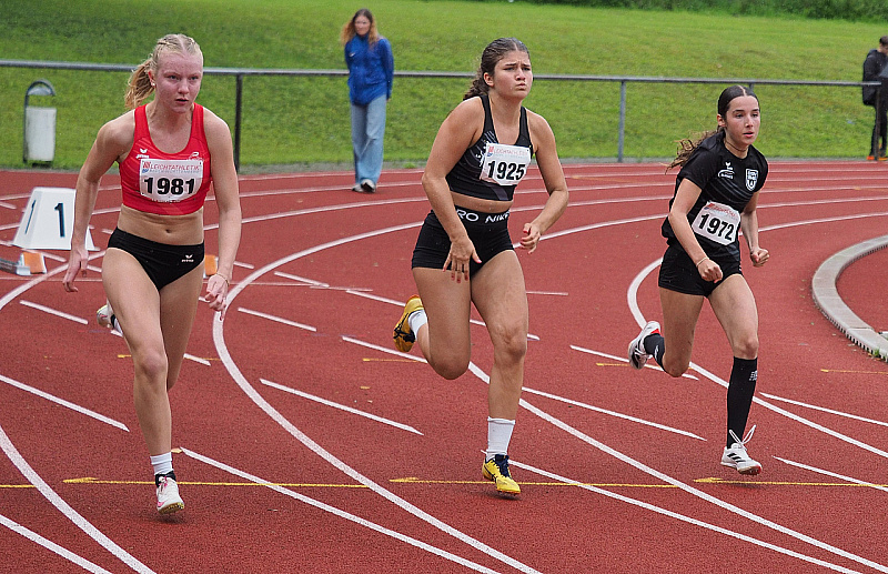 Miriam-100m-Kopie P8023672