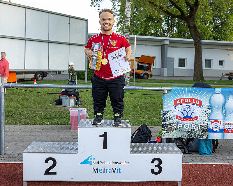 20240509-192129-R5D 0124