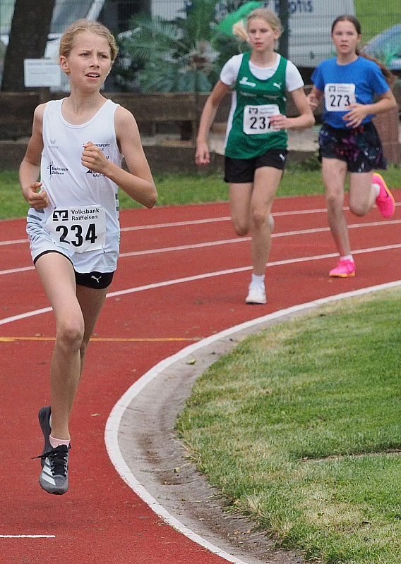 Finnja-800m-Kopie_P7149798