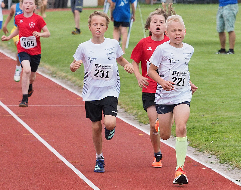 Nico-Louis-800m-Kopie_P7149831