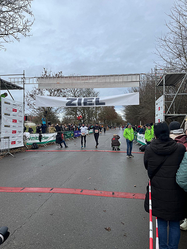  2025-12-07 Nikolauslaug 015