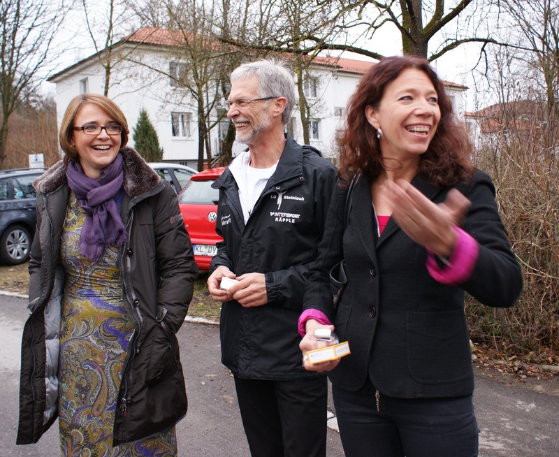 Einweihung_Treff_Schild110110_27