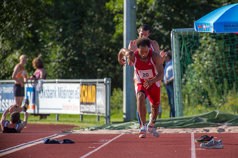 20120801182712 10826