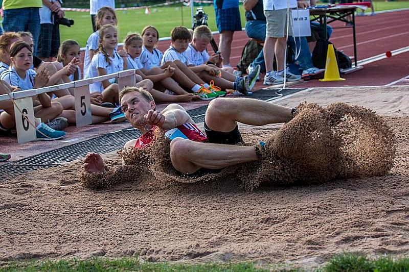 20140801184629 66294