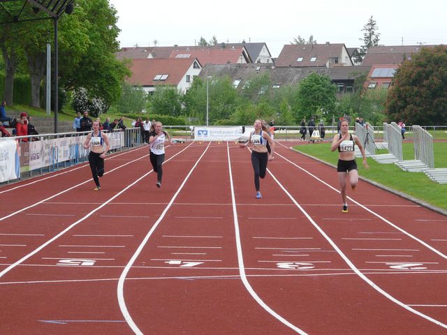 Jule-Liz-100m (2).JPG