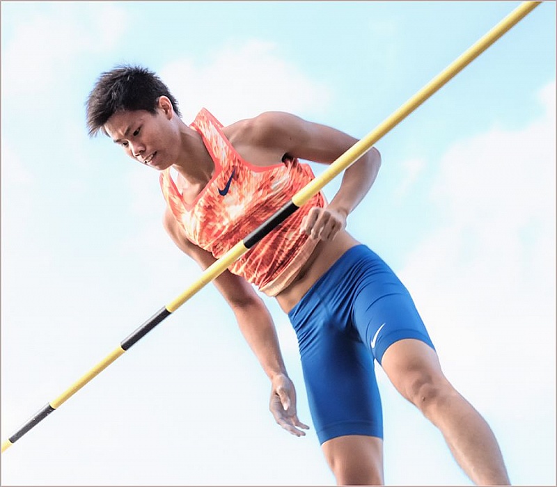 web900KLE0504bea_DxO