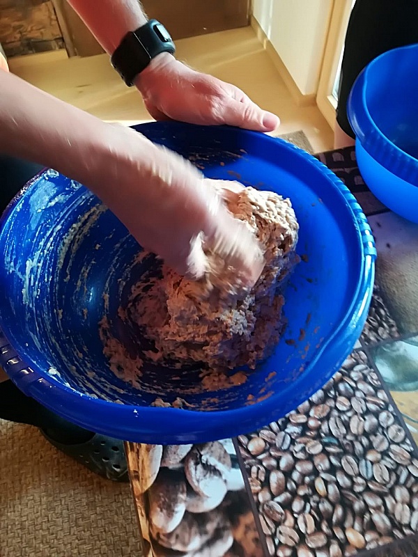 920f6644-d5af-4996-bf1f-aaedc8accaec