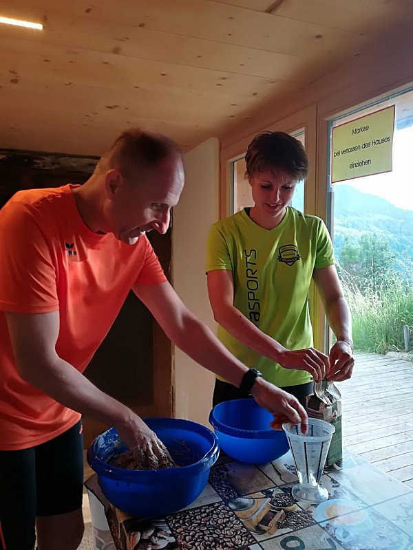 fdce5ab5-27b7-4feb-a1a2-9d4d2b8d6170