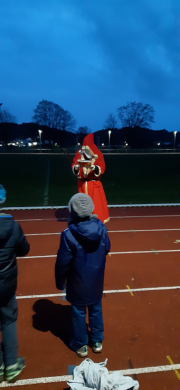 Nikolaus 5