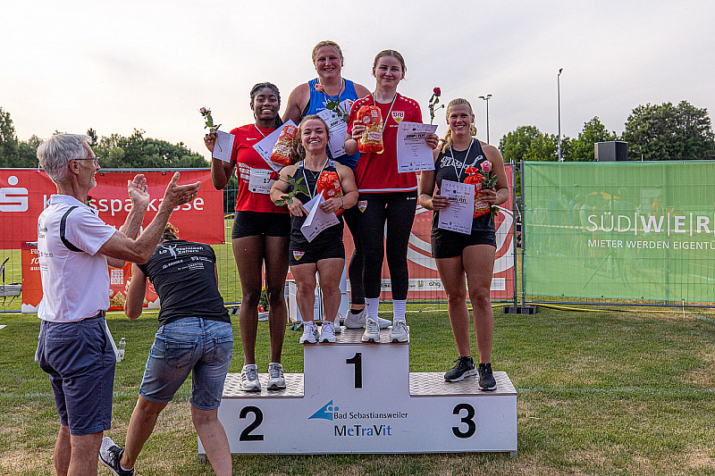 20230617193424 R5D 5270