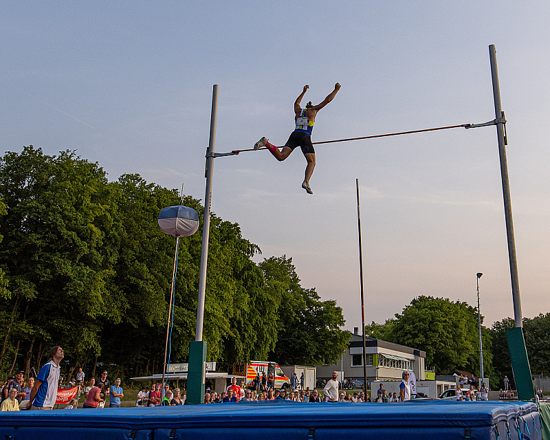 20230617203223 R5D 5568