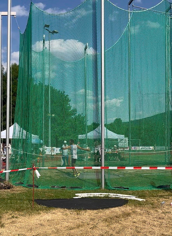 B42AF07C-C3DB-4F4A-8AC4-04A0E9D1F36C_1_105_c