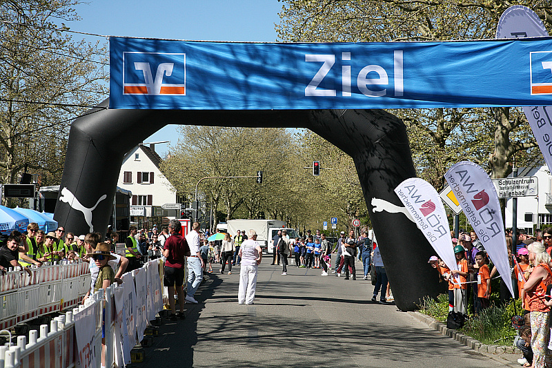22. Mössinger RÖWA-Lauf - ein Volksfest beginnt