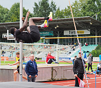 Clesio Stabhoch Kopie P8033811