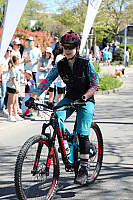 3B9A9787